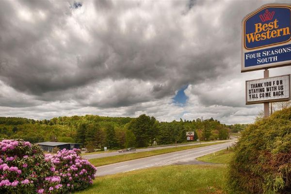 MOTEL 6 HILLSVILLE VA (Hillsville)